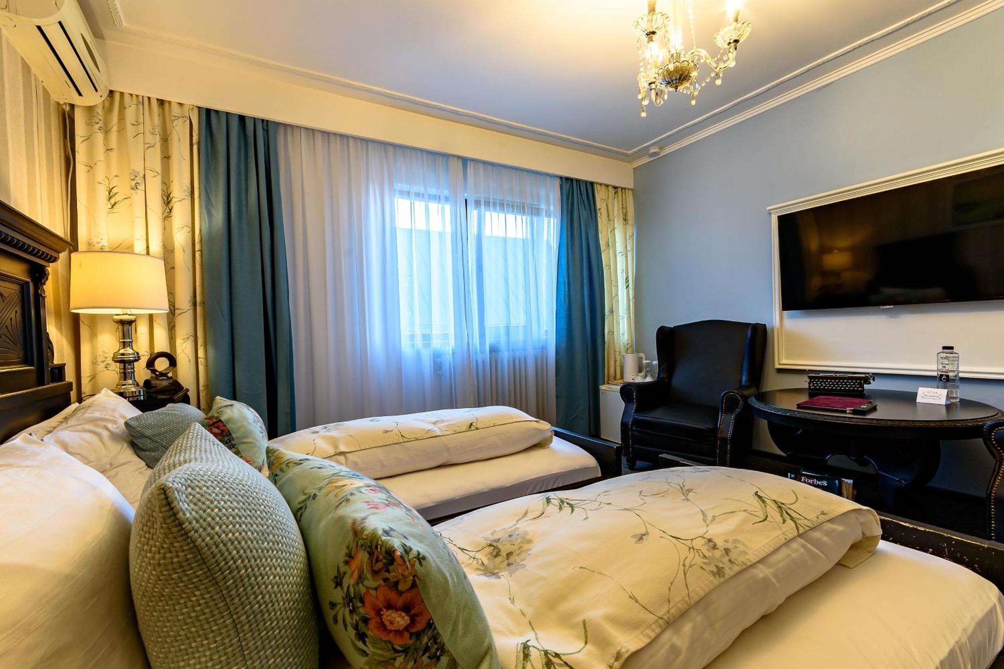 Vila Sarada Boutique Дева Екстериор снимка