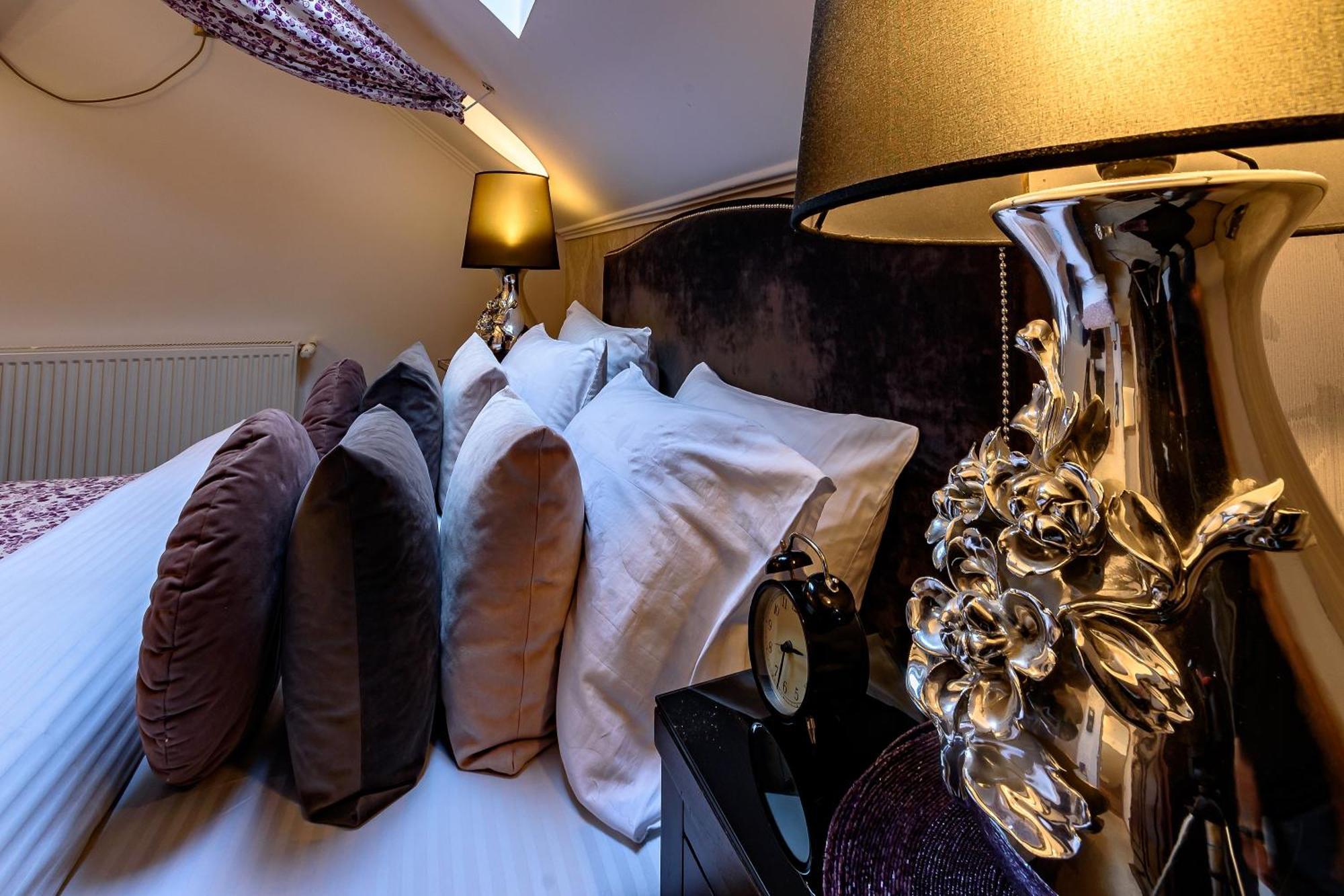 Vila Sarada Boutique Дева Екстериор снимка