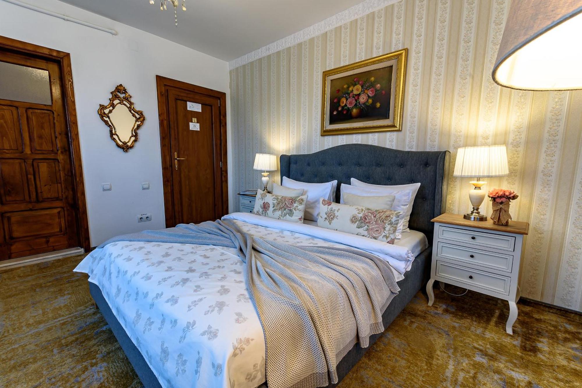 Vila Sarada Boutique Дева Екстериор снимка
