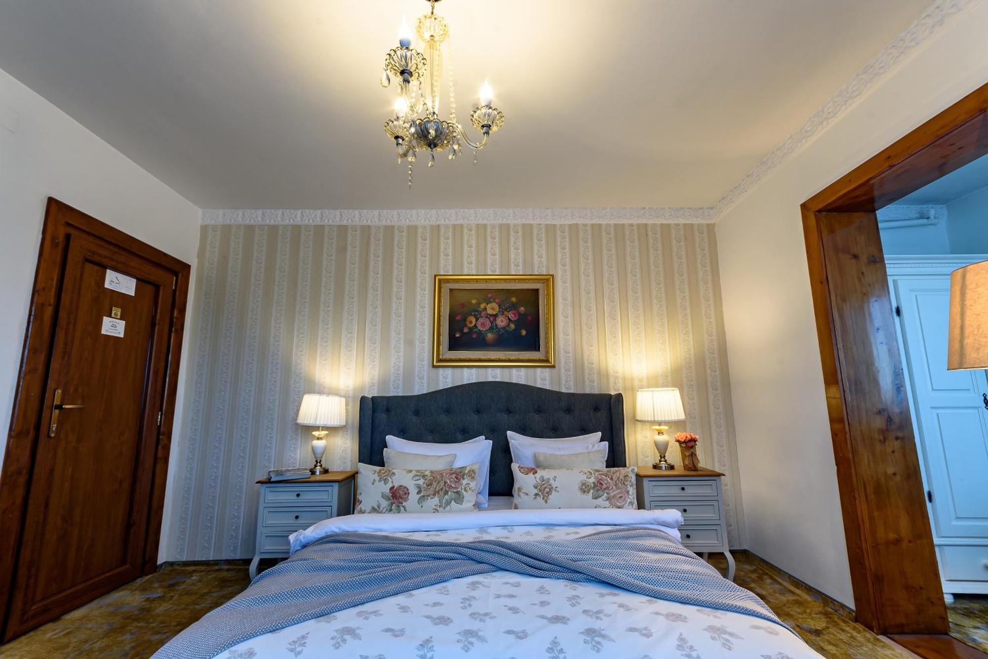 Vila Sarada Boutique Дева Екстериор снимка